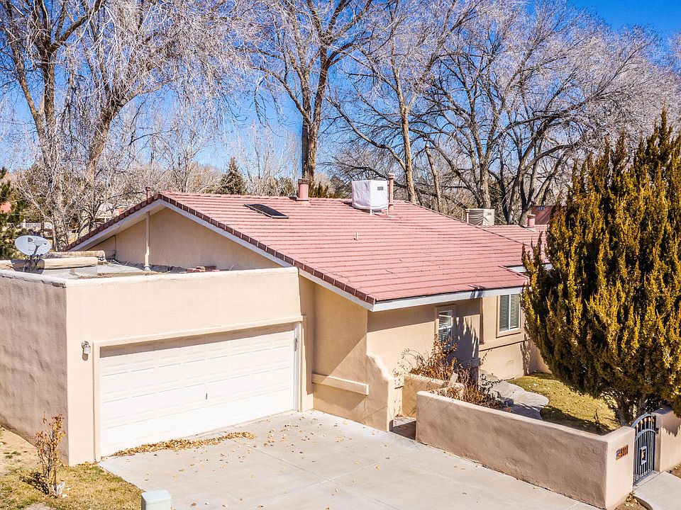 1st image of 5202 Saint Andrews Dr