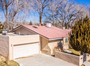 5202 Saint Andrews Dr, Farmington, NM 87402