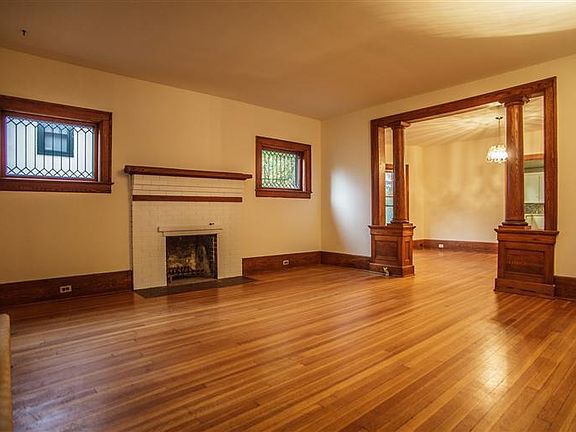 5th image of 1113 W Liberty St