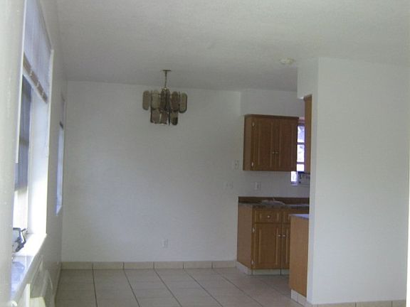 2nd image of 301 N 58th Ave #B