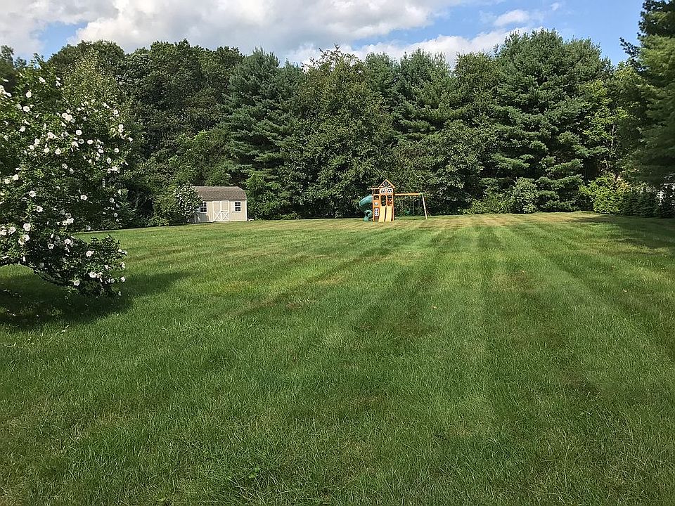 2nd image of 51 Heather Ln