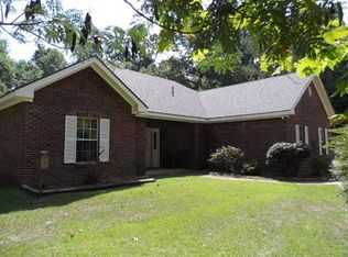 50 Burton Ln, Vicksburg, MS 39180