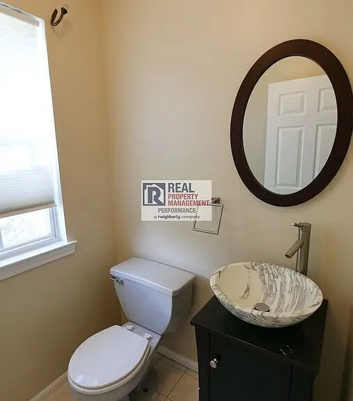 17 Lexington Ct — Photo 16
