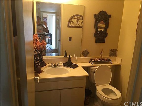 5th image of 924 Oakhorne Dr