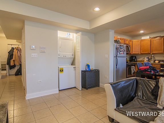 3rd image of 4400 W Parker Ave #G