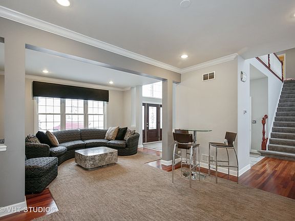 4th image of 600 Long Cove Dr