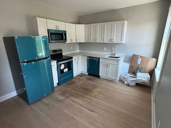 5th image of 262 Washington Ave Unit 1