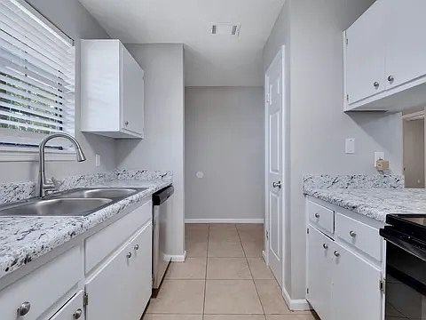 3rd image of 4826 Clara Kee Ct