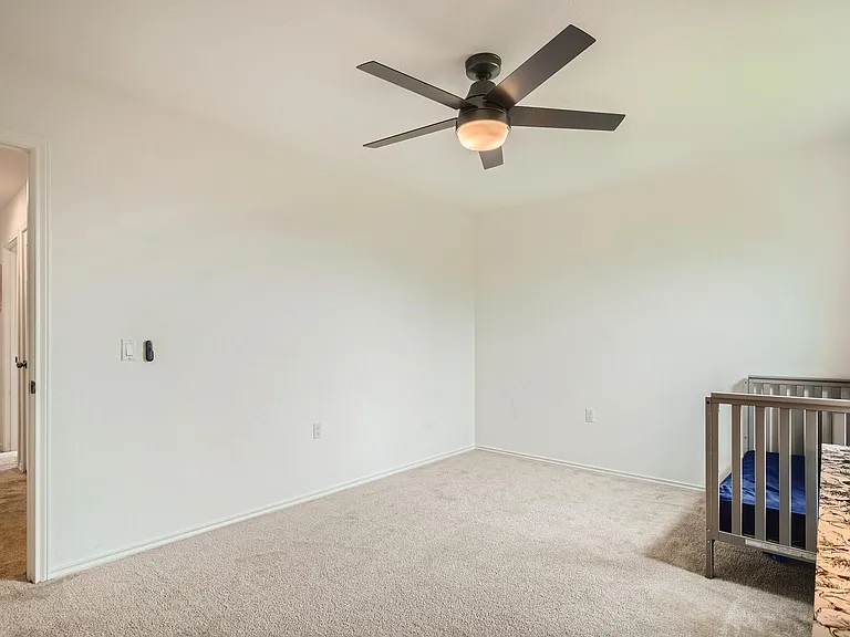 5301 Hallowell Ct — Photo 23