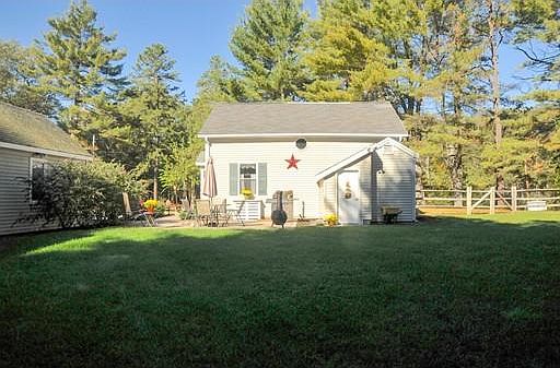 4th image of 60 Seekonk St