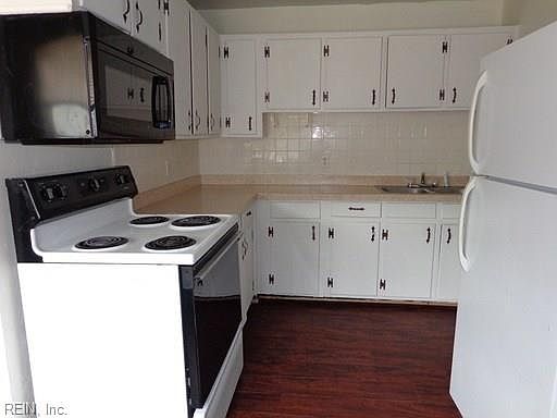 1st image of 9611 1st Bay St APT 2