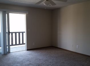 1000 NW 79th Ter APT 6, Kansas City, MO 64118