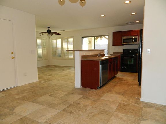 3rd image of 6440 W Branham Ln