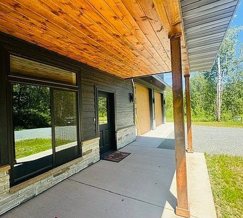 4th image of 12161 Nature Rd NW