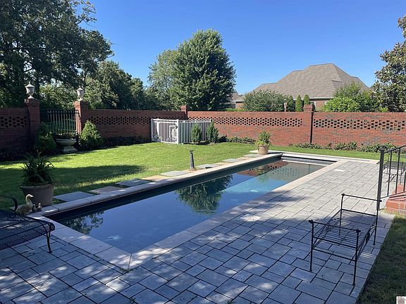 2nd image of 6452 Summer Pl