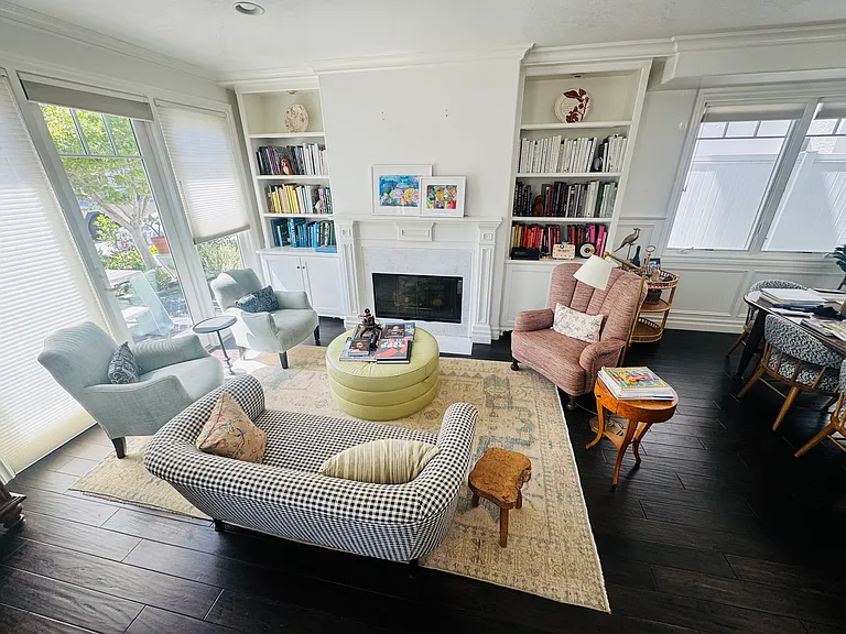 200 Sapphire Ave #200 — Photo 21
