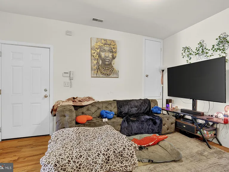 4011 Baring St #8 — Photo 3