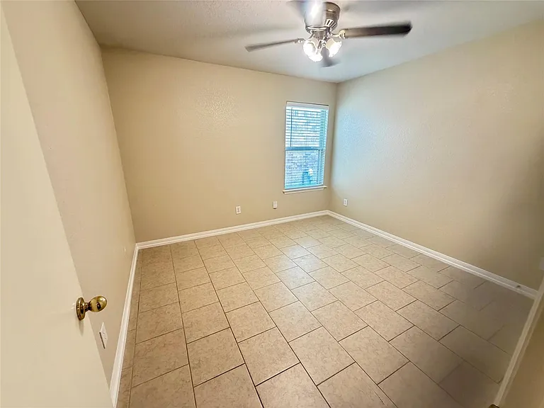 13003 Bramford Point Ln — Photo 17