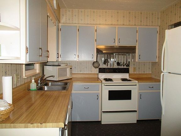 4th image of 1730 Glenmar Dr