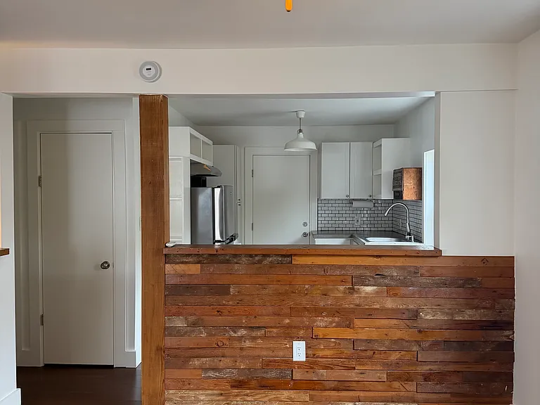 1268 N Westmoreland Ave #1/2 — Photo 19