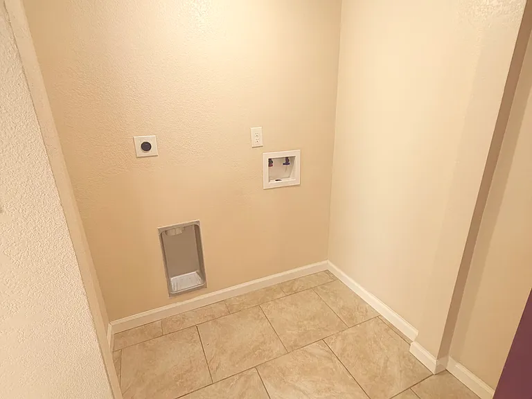 12328 Ormandy St — Photo 3
