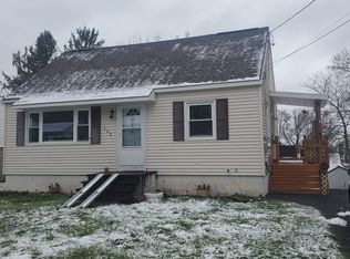 206 Dixon Dr, Syracuse, NY 13219