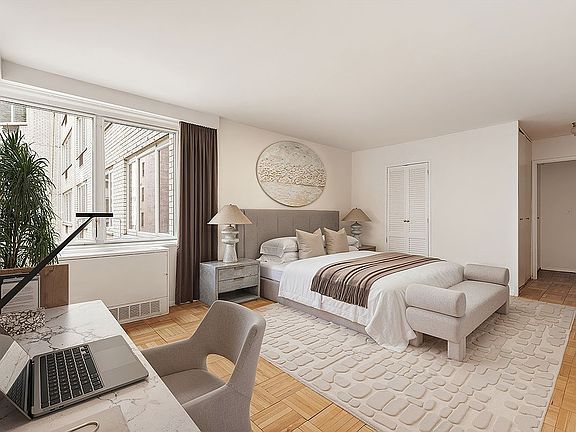3rd image of 301 E 22nd St #4CD