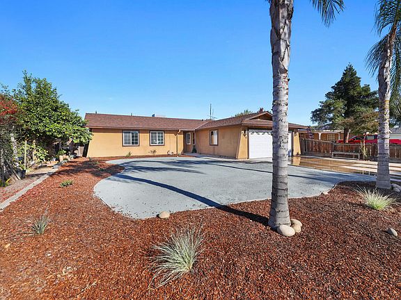 2nd image of 2020 W Vine Avenue