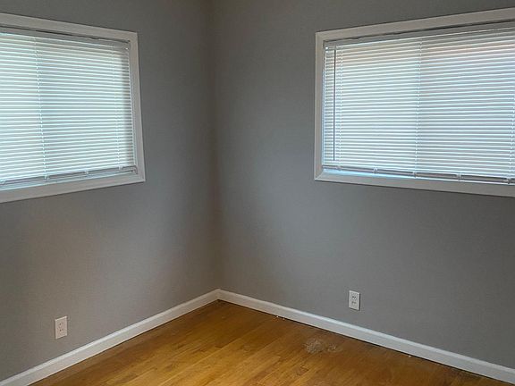 4th image of 15209 Keppen Ave
