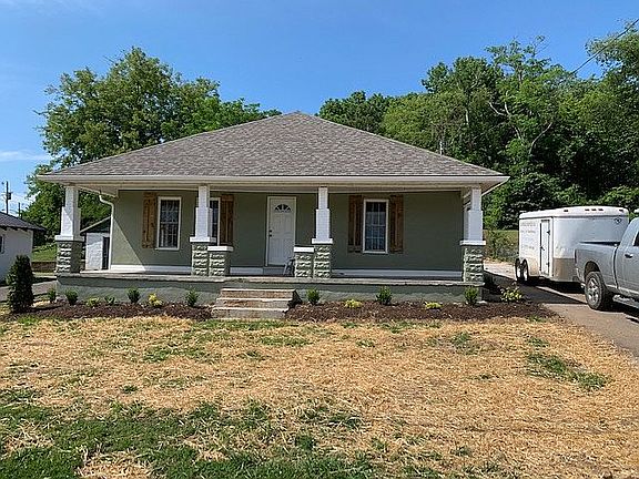 2nd image of 903 1st Ave
