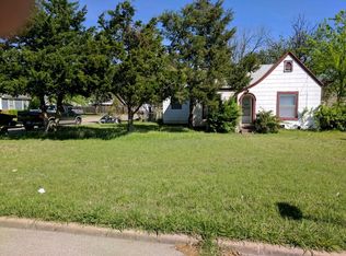 1715 NW Bell Ave, Lawton, OK 73507