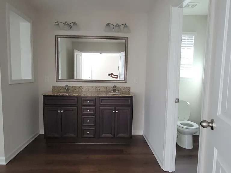 62 Apple Tree Ct — Photo 6