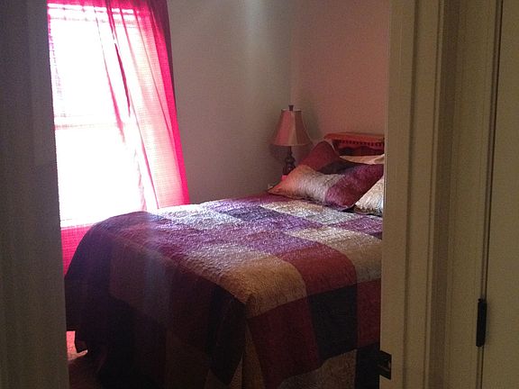 2nd image of 6058 Beaver Dam Ln