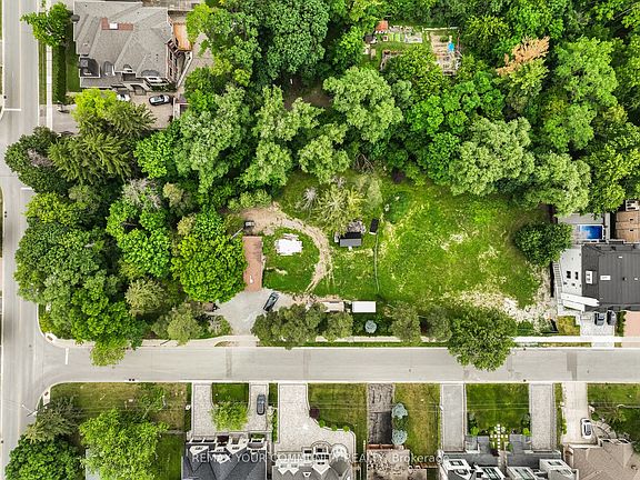 4th image of 7 Birch Ave W