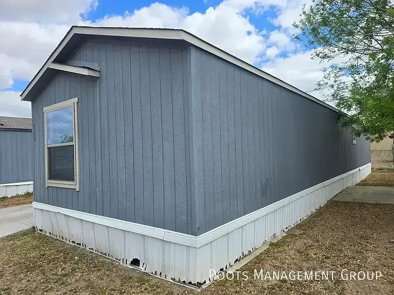 310 Scobey Ave #320 — Photo 2