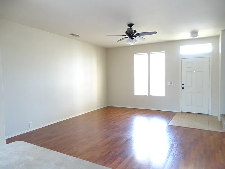 2632 Boedeker Dr — Photo 9