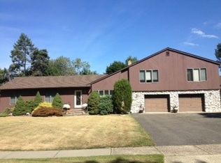 39 Brandywine Rd, Wayne, NJ 07470