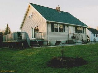 520 Hartland Rd, Canaan, ME 04924