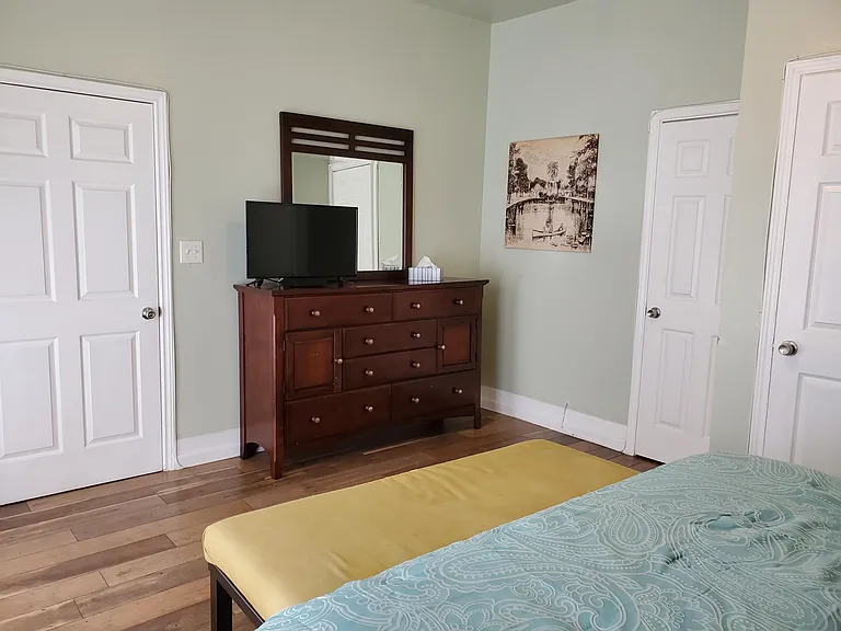 709 Marshall St #A — Photo 14