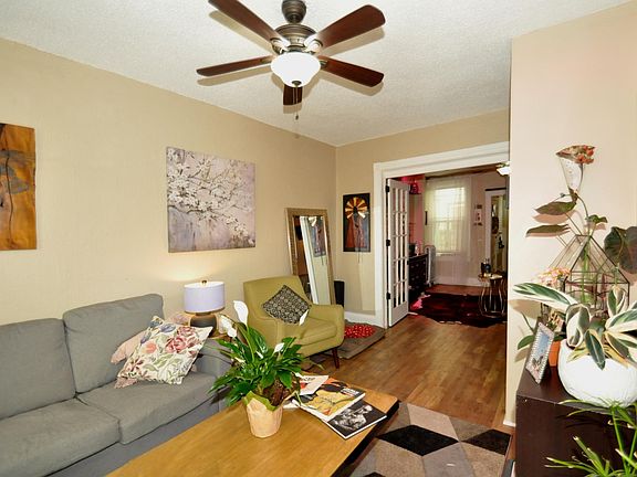3rd image of 1863 N Clarkson St APT 1