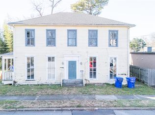 129 Chestnut St, Suffolk, VA 23434