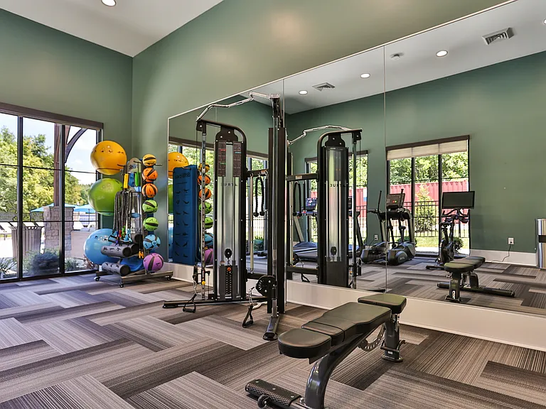 Emerald Knoxville Apartments — Photo 3