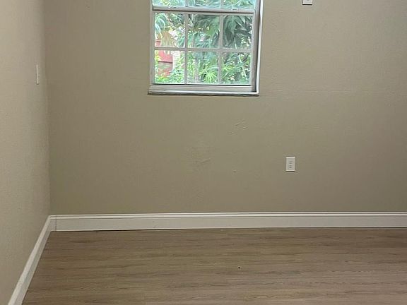 4th image of 12940 NW 1st Ave #2