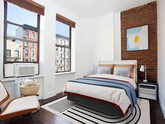4th image of 321 Lenox Ave #3E