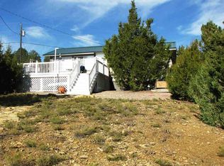 32 Aspen Dr, Glendo, WY 82213