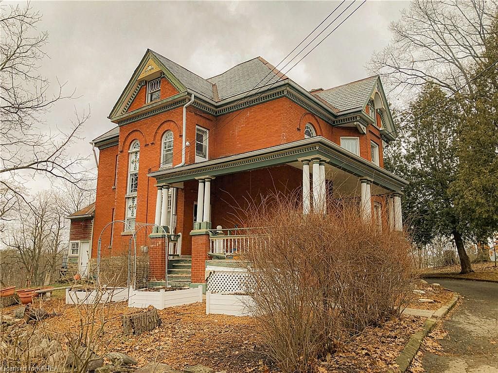 24 Perth St, Elizabethtown Kitley, ON K0E 1M0 MLS 40549178 Zillow