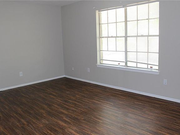 5th image of 4208 Leland College Dr