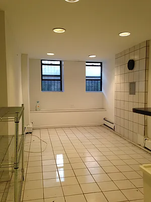 Rented by Wolf Brokerage LLC | media 7