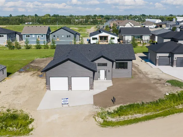 106 Lakewood Drive, Humboldt, SK S0K 2A0