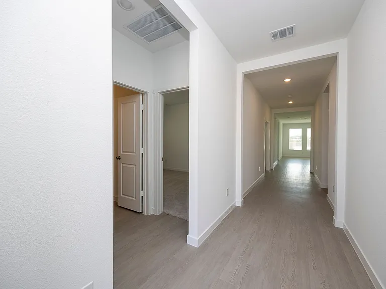 2220 Pommel Ln — Photo 8